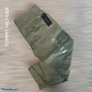 Tommy Hilfiger Army Green Cotton Crop Cargo Pant